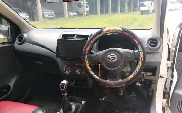DAIHATSU  AYLA