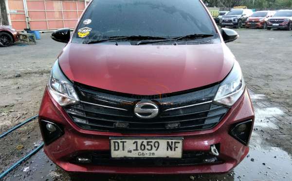 DAIHATSU SIGRA R