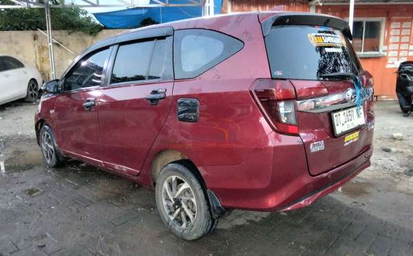 DAIHATSU SIGRA R