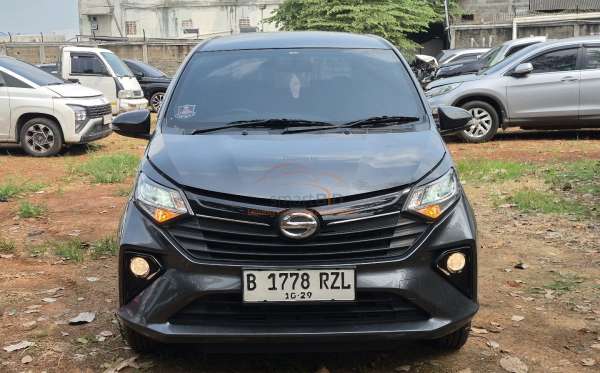 DAIHATSU SIGRA R