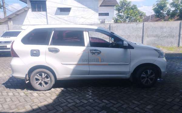 DAIHATSU XENIA X