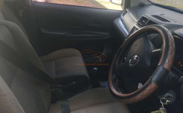 DAIHATSU XENIA X