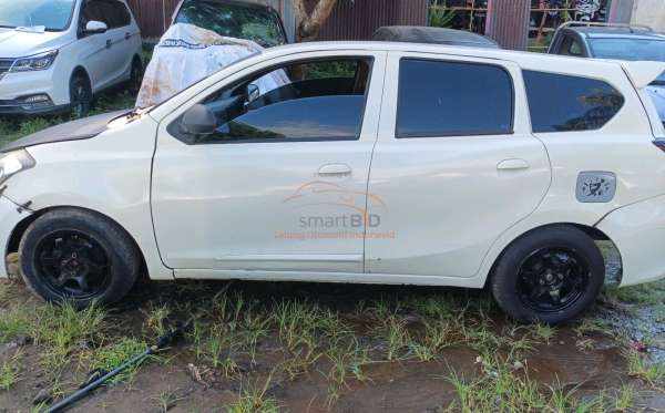 DATSUN GO +