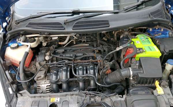 FORD FIESTA 1.5L