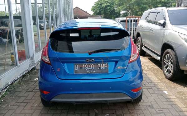FORD FIESTA 1.5L