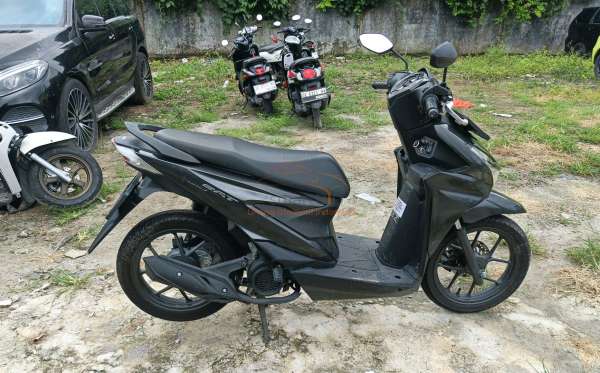HONDA  BEAT