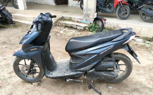 HONDA  BEAT