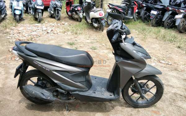 HONDA  BEAT