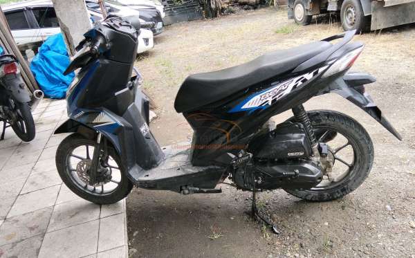 HONDA  BEAT