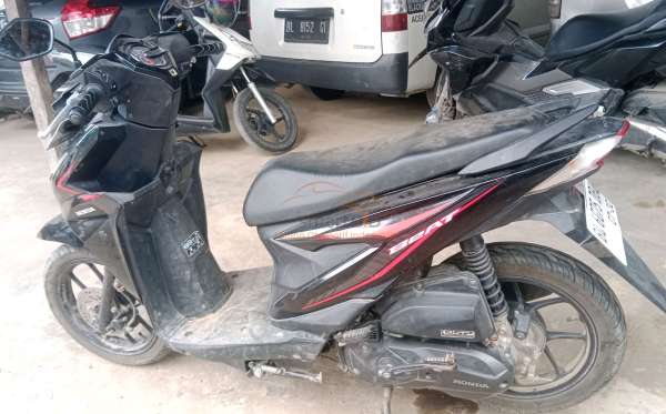 HONDA  BEAT SPORTY