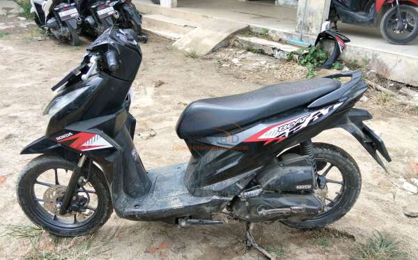 HONDA  BEAT