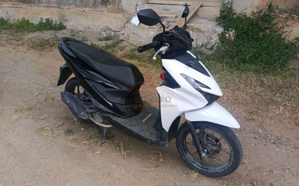 HONDA  BEAT