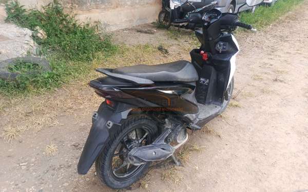 HONDA  BEAT