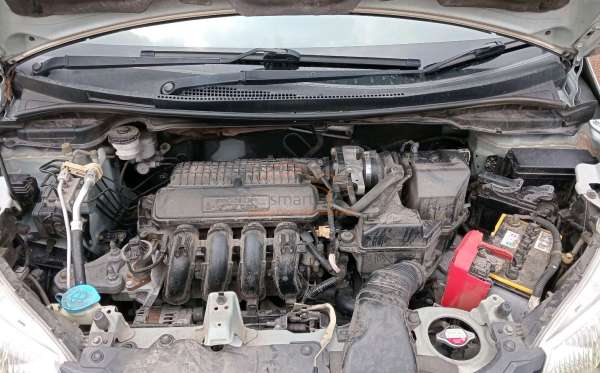 HONDA JAZZ GK5 1.5 RS