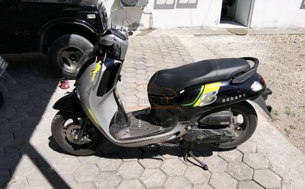 HONDA  SCOOPY