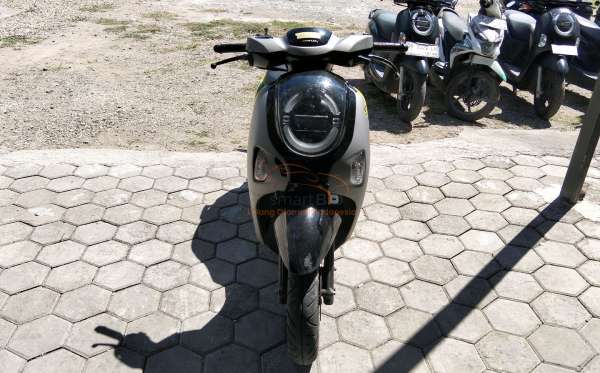 HONDA  SCOOPY