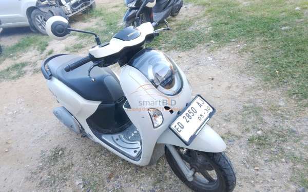 HONDA NEW SCOOPY ENERGETIC