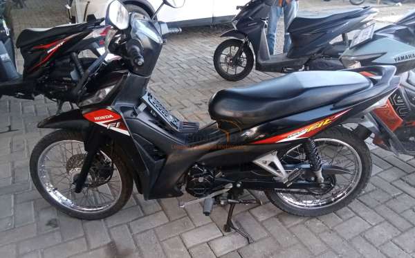 HONDA REVO