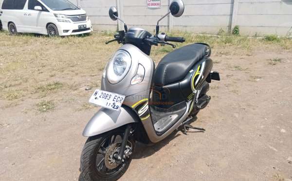 HONDA SCOOPY