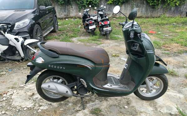 HONDA  SCOOPY