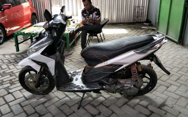 HONDA  VARIO