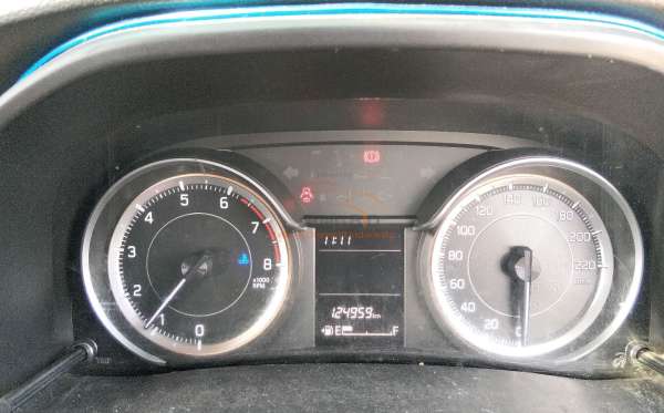 SUZUKI ERTIGA GL