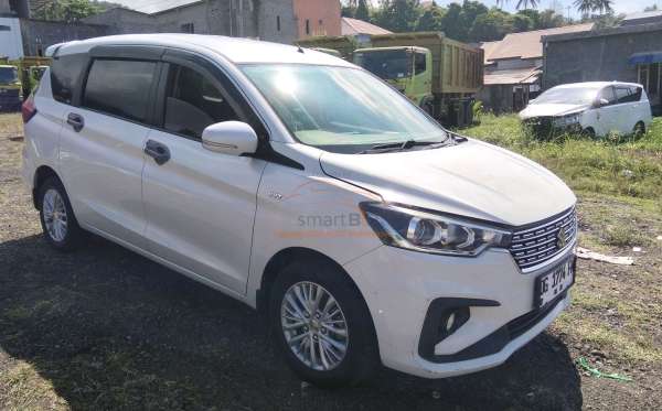 SUZUKI ERTIGA