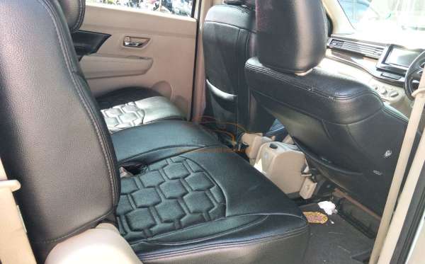 SUZUKI ERTIGA