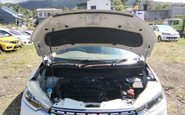 SUZUKI ERTIGA