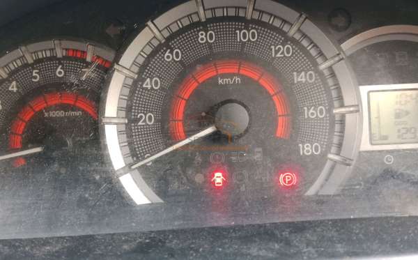 TOYOTA AVANZA 1.3 G