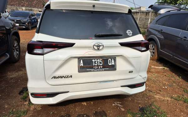 TOYOTA AVANZA E