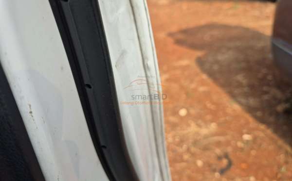 TOYOTA AVANZA E