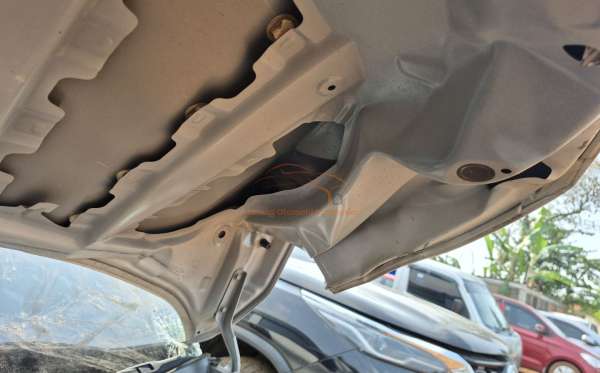 TOYOTA AVANZA E