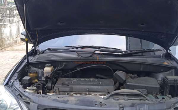 TOYOTA HARRIER 2.4