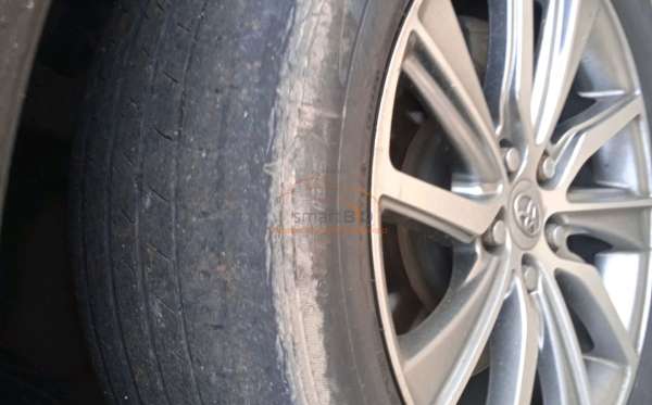 TOYOTA HARRIER 2.4
