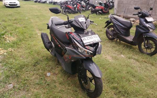 YAMAHA AEROX 155
