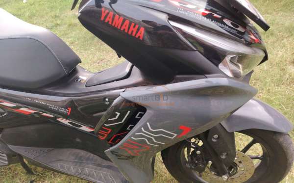 YAMAHA AEROX 155