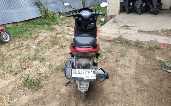 YAMAHA  LEXI