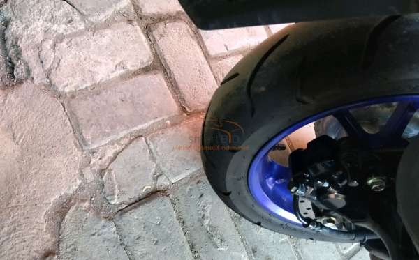 YAMAHA  NMAX