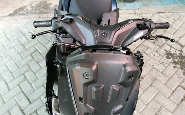 YAMAHA  NMAX
