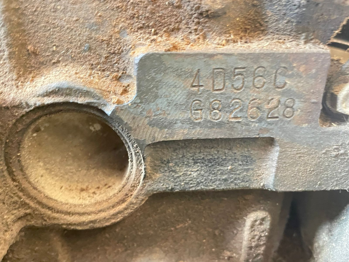 MITSUBISHI L 300  PU