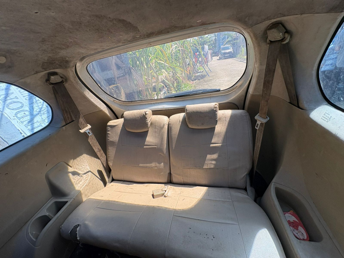 TOYOTA  AVANZA  1.3 E