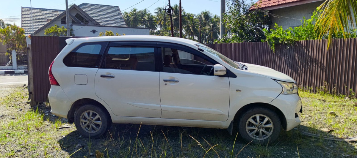 TOYOTA AVANZA  G