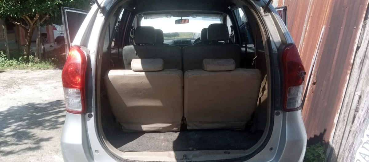 TOYOTA  AVANZA  1.3 E