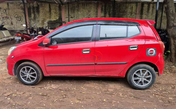 DAIHATSU AYLA 1.0 X