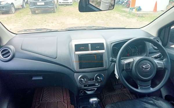 DAIHATSU AYLA 1.2R