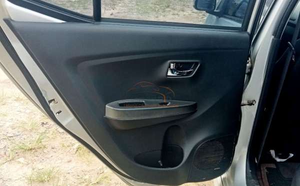 DAIHATSU AYLA 1.2R