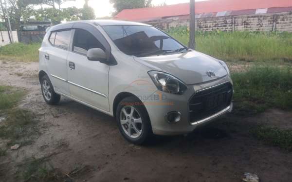 DAIHATSU AYLA