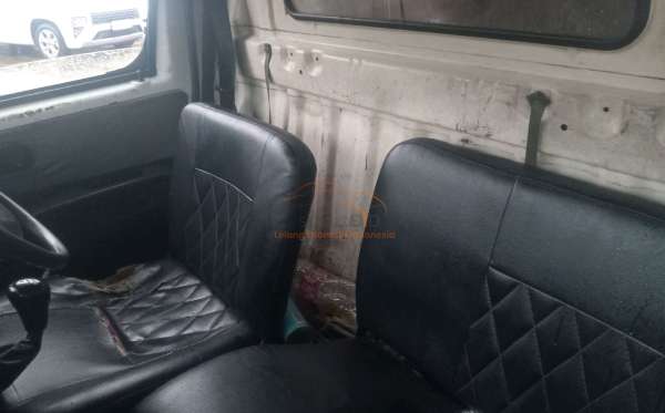 DAIHATSU GRAN MAX