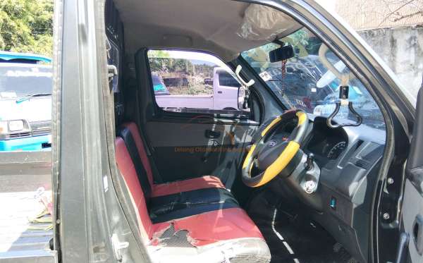 DAIHATSU GRAN MAX